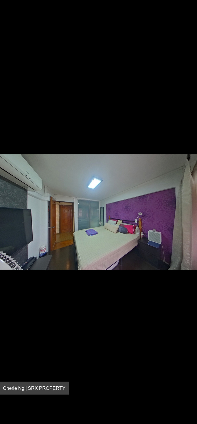 Blk 220 Lorong 8 Toa Payoh (Toa Payoh), HDB 4 Rooms #549772091